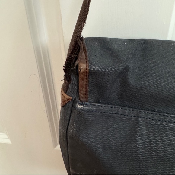 COACH Camden Men's Messenger Bag in navy canvas and brown leather - Picture 9 of 12